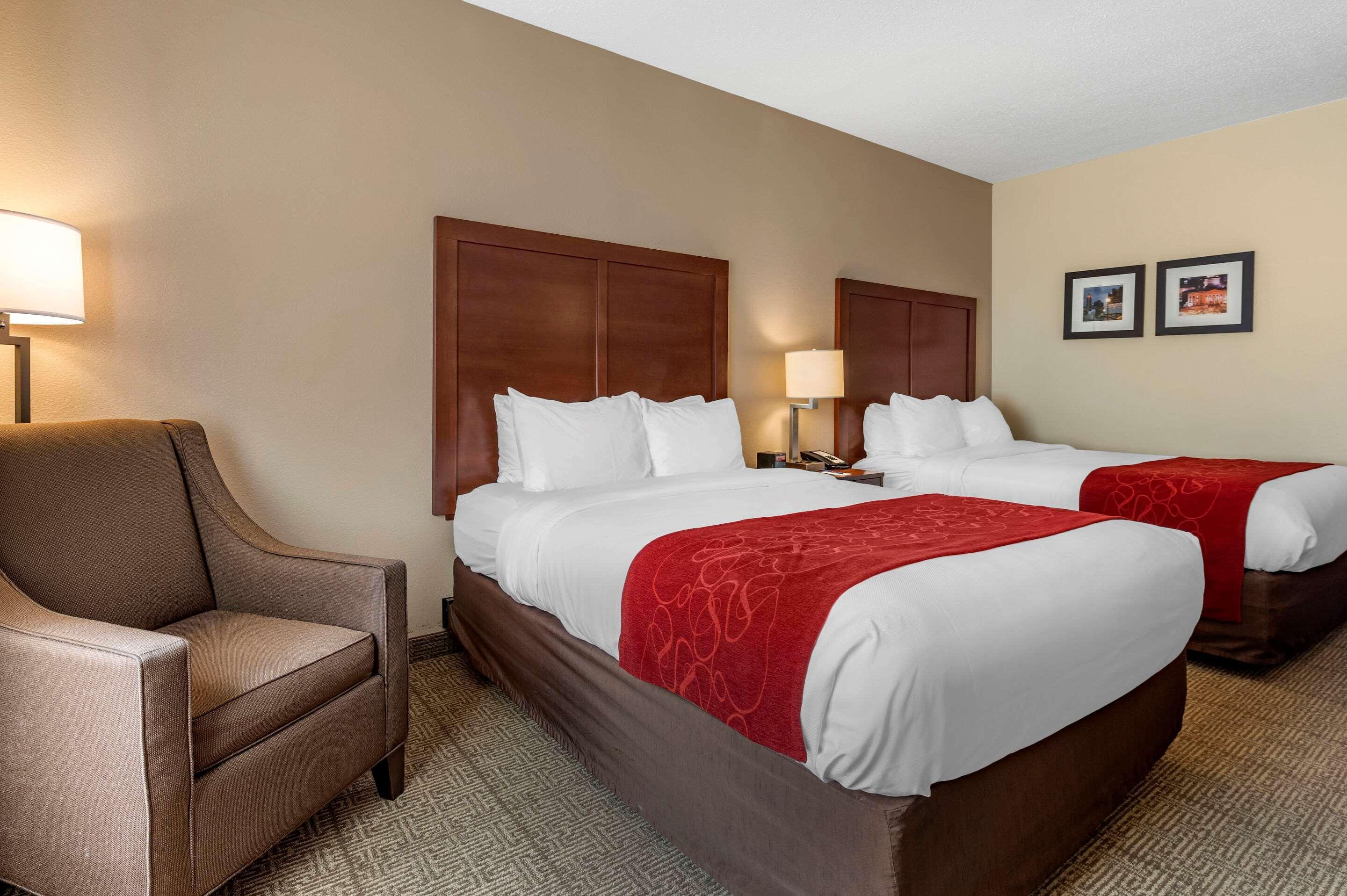 Comfort Suites Columbus West - Hilliard Esterno foto
