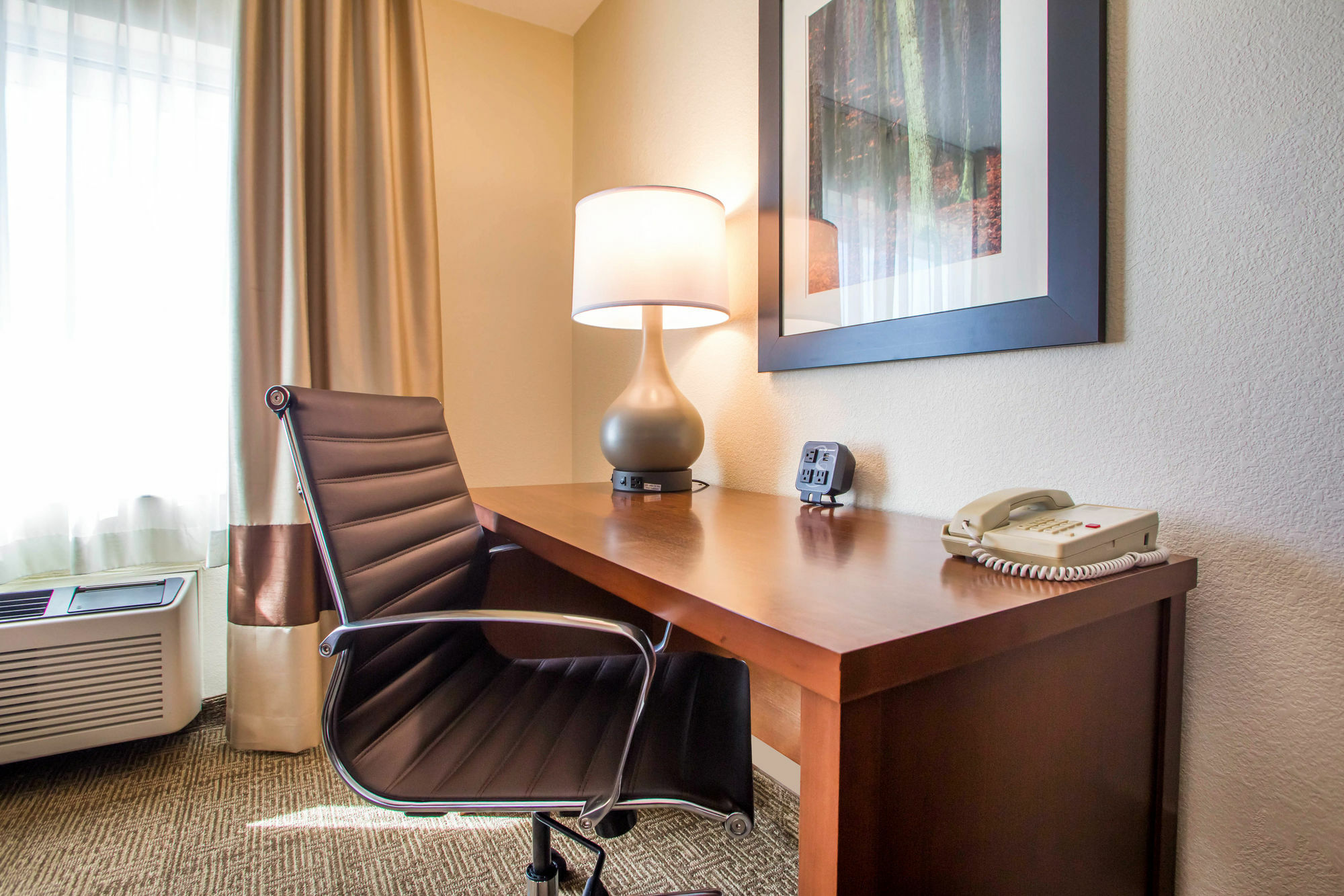 Comfort Suites Columbus West - Hilliard Esterno foto